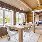 Dom wakacyjny Cabin, 30 M To The Sea, 25 Min Oslo, 10 Min Tusenfryd