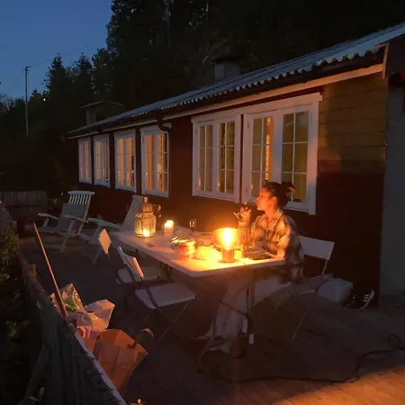 度假居 Cabin, 30 M To The Sea, 25 Min Oslo, 10 Min Tusenfryd Nordre Frogn