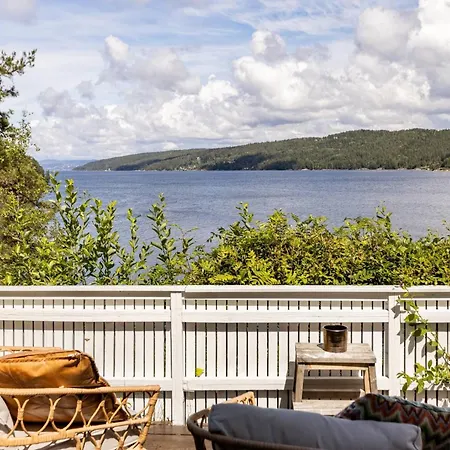 Cabin, 30 M To The Sea, 25 Min Oslo, 10 Min Tusenfryd 度假居 Nordre Frogn