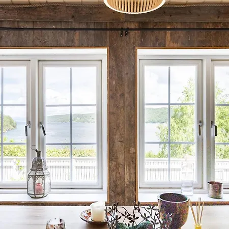 Cabin, 30 M To The Sea, 25 Min Oslo, 10 Min Tusenfryd *