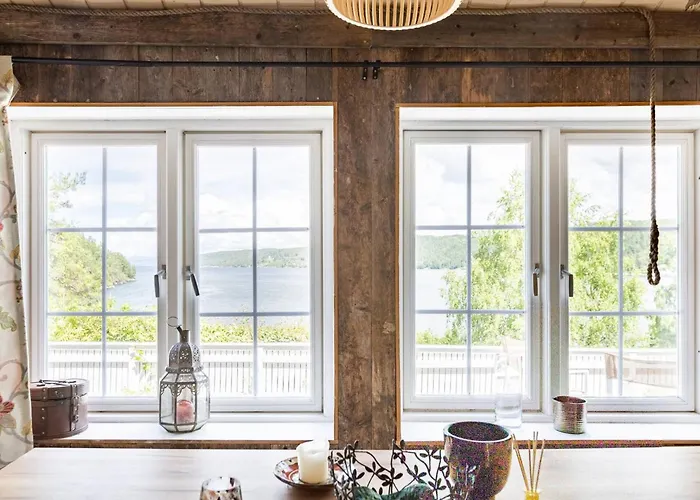 Cabin, 30 M To The Sea, 25 Min Oslo, 10 Min Tusenfryd *