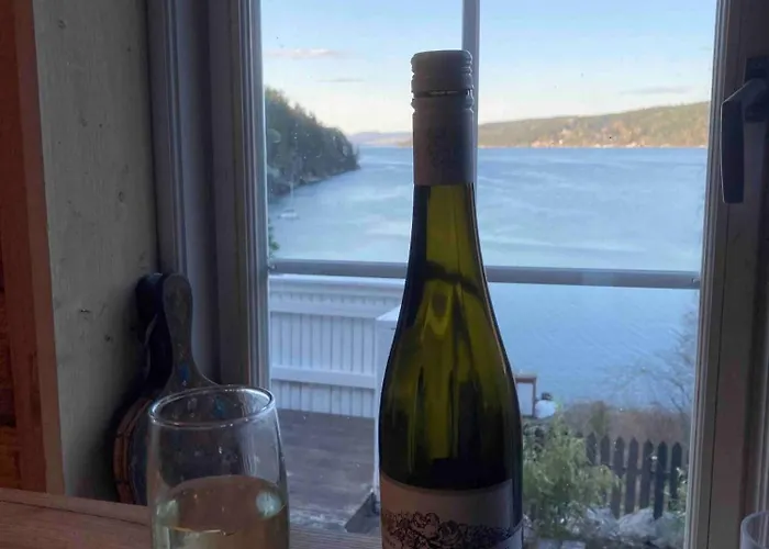 Hébergement de vacances Cabin, 30 M To The Sea, 25 Min Oslo, 10 Min Tusenfryd Nordre Frogn