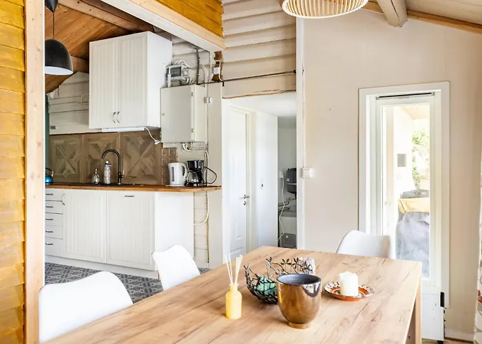 Cabin, 30 M To The Sea, 25 Min Oslo, 10 Min Tusenfryd Hébergement de vacances *