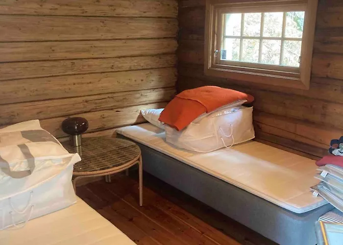 Cabin, 30 M To The Sea, 25 Min Oslo, 10 Min Tusenfryd Nordre Frogn