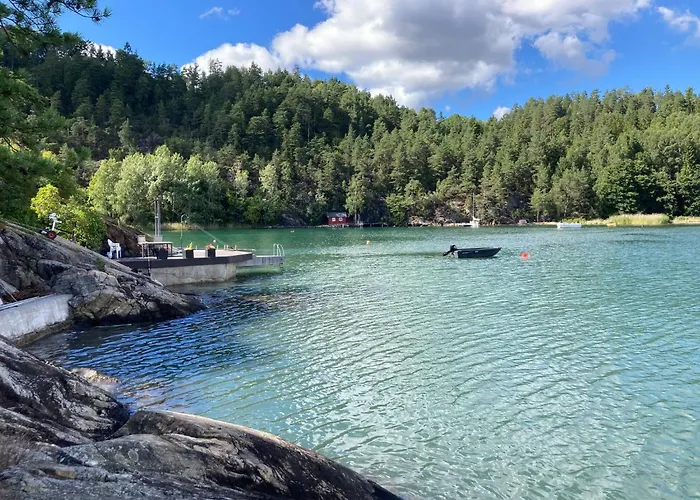 Hébergement de vacances Cabin, 30 M To The Sea, 25 Min Oslo, 10 Min Tusenfryd Nordre Frogn